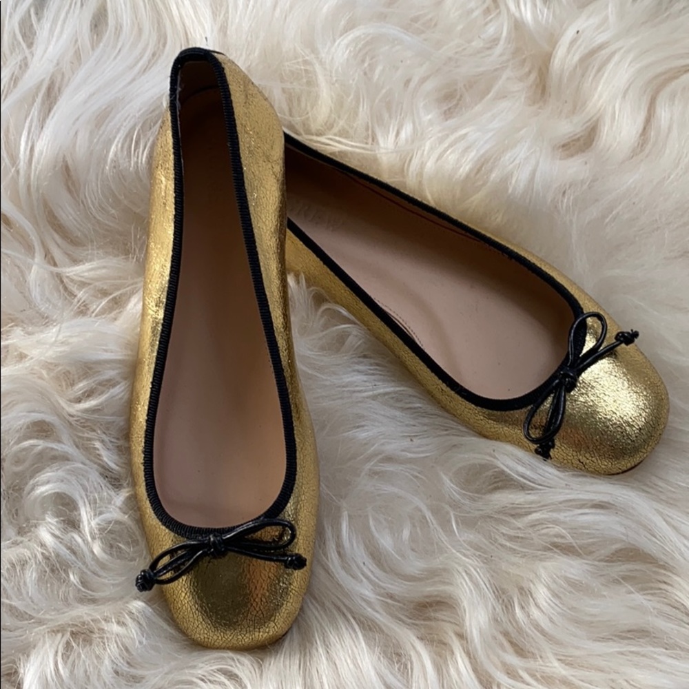 ✨GOLD BALLET FLATS✨